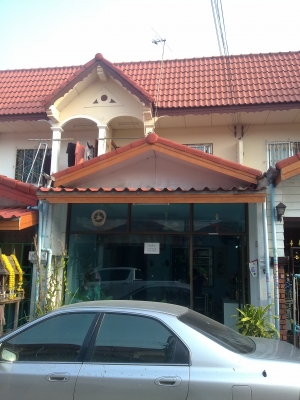 ขายทาวเฮ้าส์ สองชั้น หมู่บ้านฉัตรนรงค์เพลส แพรกษา สมุทรปราการ