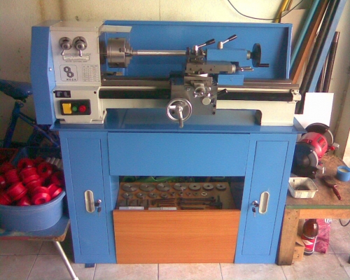 เครื่องกลึง NISHIMORI ญี่ปุ่น ขนาด 5 ฟุต รุ่น 3 เพลา(ขอบคุณ คุณวิโรจน์ สุพรรณบุรี ครับ) เครื่องกลึง NISHIMORI ญี่ปุ่น ขนาด 5 ฟุต รุ่น 3 เพลา(ขอบคุณ คุณวิโรจน์ สุพรรณบุรี ครับ)