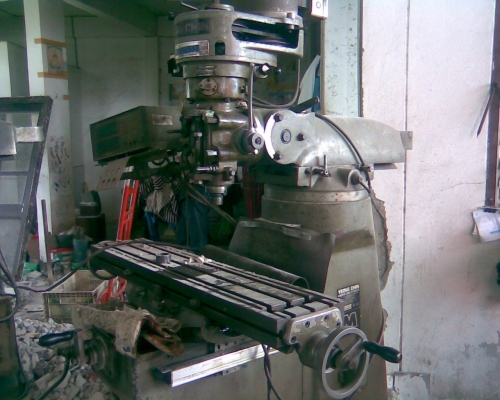 เครื่องกลึง NISHIMORI ญี่ปุ่น ขนาด 5 ฟุต รุ่น 3 เพลา(ขอบคุณ คุณวิโรจน์ สุพรรณบุรี ครับ) เครื่องกลึง NISHIMORI ญี่ปุ่น ขนาด 5 ฟุต รุ่น 3 เพลา(ขอบคุณ คุณวิโรจน์ สุพรรณบุรี ครับ)