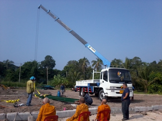 หจก.ที.พี.ที.เครน บริการรถเฮี๊ยบรับจ้าง/ให้เช่า ชลบุรี มีรถบรรทุก6-10ล้อ ติดเครน3-5ตัน โทร.090-392-5297 , 081-709-3808 หจก.ที.พี.ที.เครน บริการรถเฮี๊ยบรับจ้าง/ให้เช่า ชลบุรี มีรถบรรทุก6-10ล้อ ติดเครน3-5ตัน โทร.090-392-5297 , 081-709-3808