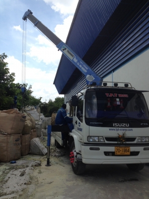 หจก.ที.พี.ที.เครน บริการรถเฮี๊ยบรับจ้าง/ให้เช่า ชลบุรี มีรถบรรทุก6-10ล้อ ติดเครน3-5ตัน โทร.090-392-5297 , 081-709-3808 หจก.ที.พี.ที.เครน บริการรถเฮี๊ยบรับจ้าง/ให้เช่า ชลบุรี มีรถบรรทุก6-10ล้อ ติดเครน3-5ตัน โทร.090-392-5297 , 081-709-3808