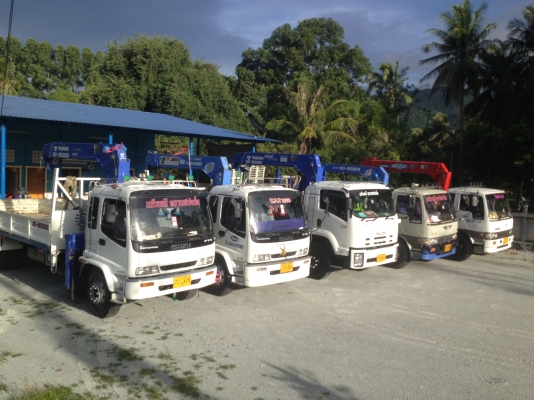 หจก.ที.พี.ที.เครน บริการรถเฮี๊ยบรับจ้าง/ให้เช่า ชลบุรี มีรถบรรทุก6-10ล้อ ติดเครน3-5ตัน โทร.090-392-5297 , 081-709-3808 หจก.ที.พี.ที.เครน บริการรถเฮี๊ยบรับจ้าง/ให้เช่า ชลบุรี มีรถบรรทุก6-10ล้อ ติดเครน3-5ตัน โทร.090-392-5297 , 081-709-3808