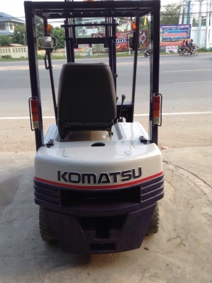 **รถฝากขายFG15-15 เสา3เมตร สนใจติดต่อ083-062-0223