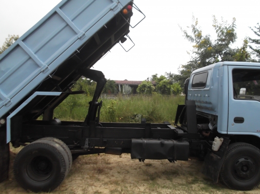 อีซูซุ NPR 120 แรงม้า อีซูซุ NPR 120 แรงม้า