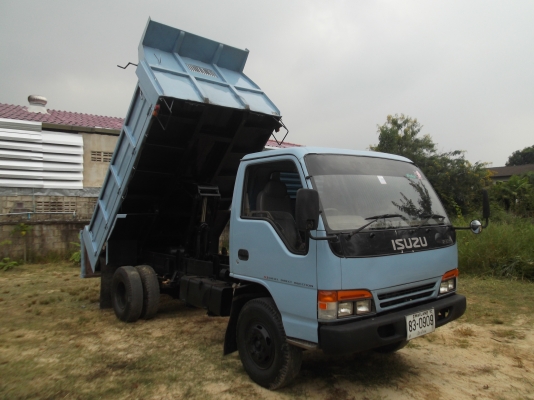 อีซูซุ NPR 120 แรงม้า อีซูซุ NPR 120 แรงม้า