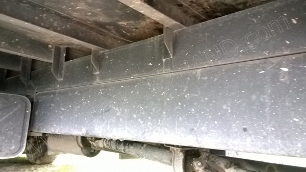 รถบรรทุก 6 ล้อติดเครน ยี่ห้อ HINO ติดเครน 5 ตัน 220 แรงม้า