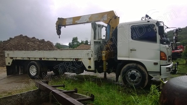รถบรรทุก 6 ล้อติดเครน ยี่ห้อ HINO ติดเครน 5 ตัน 220 แรงม้า