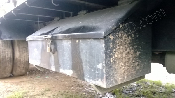 รถบรรทุก 6 ล้อติดเครน ยี่ห้อ HINO ติดเครน 5 ตัน 220 แรงม้า