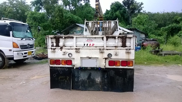 รถบรรทุก 6 ล้อติดเครน ยี่ห้อ HINO ติดเครน 5 ตัน 220 แรงม้า