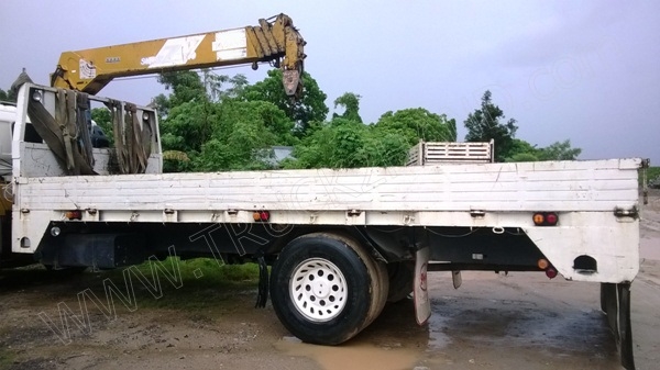 รถบรรทุก 6 ล้อติดเครน ยี่ห้อ HINO ติดเครน 5 ตัน 220 แรงม้า