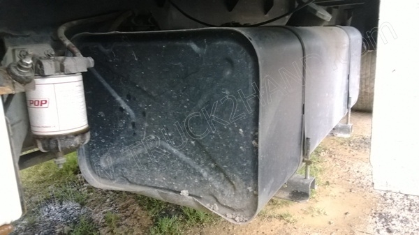 รถบรรทุก 6 ล้อติดเครน ยี่ห้อ HINO ติดเครน 5 ตัน 220 แรงม้า