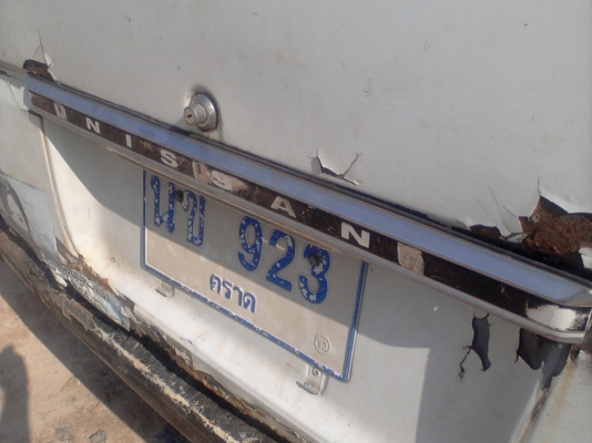 ขายแยกอะไหล่ รถตู้นิสสัน e23