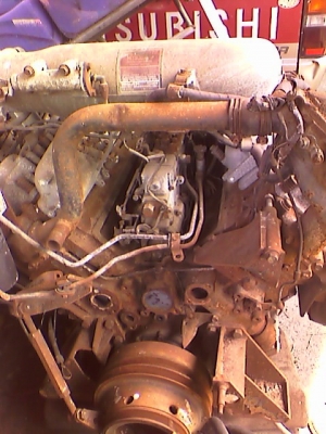 ขายเครื่องยนต์ใส่รถบัสมิตซู 8dc9  10  11 ไม่มีเกียราคาเริ่มต้นที 120000-150000