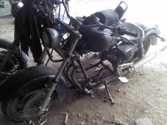 ขายซากรถซูููซูกิ750