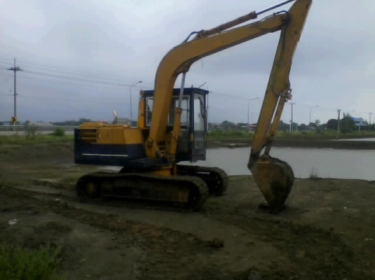 ขายรถแบ็คโฮ komatsu pc 60 - 3 ใบแจ้งจำหน่าย เก่านอก 1 เดือน เครื่องปั๊มเดิม