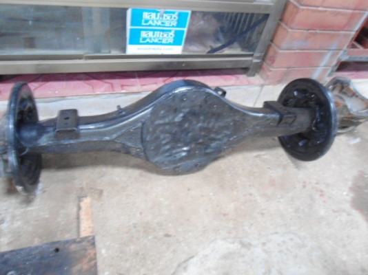 <<< ขายกระโป๊ะเฟืองท้ายรถ 6 ล้อ TOYOTA DYNA 200 >>> <<< ขายกระโป๊ะเฟืองท้ายรถ 6 ล้อ TOYOTA DYNA 200 >>>