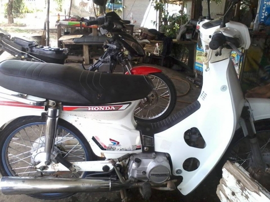 -ดรีมคุรุสภา ทะเบียนเต็ม พร้อมโอน สภาพตามรูป เดียวลงรูปไห้คับ