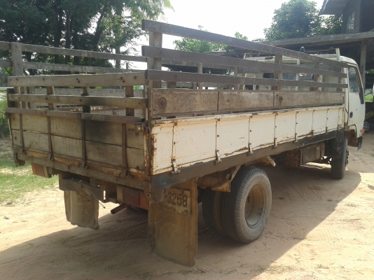 ขาย MITSUBISHI 110 แรง ขาย MITSUBISHI 110 แรง