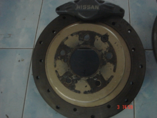 เบรค R33  หลัง