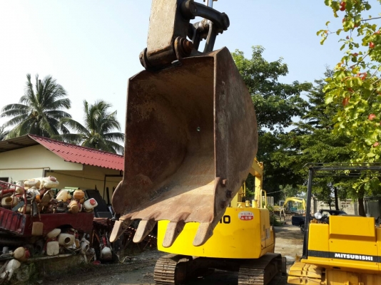 ขาย รถขุด KOMATSU รุ่น PC60-6- มือสองญี่ปุ่น