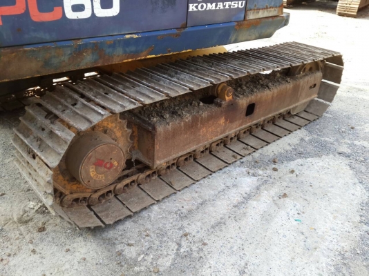 ขาย รถขุด KOMATSU รุ่น PC60-6- มือสองญี่ปุ่น
