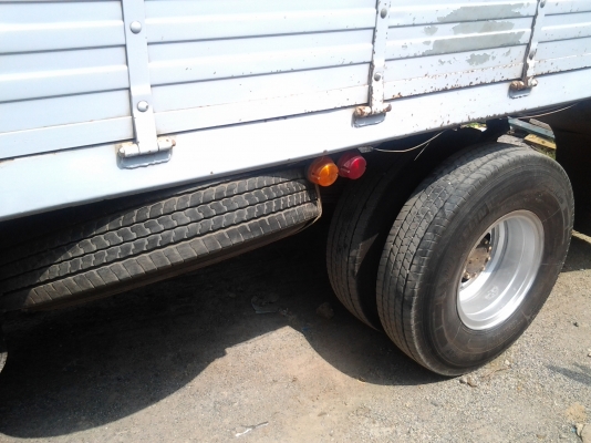 6 ล้อ  Hino fc  120 แรง สวยพร้อมโอน