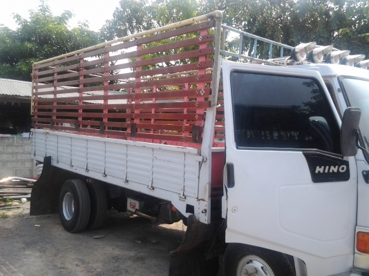 6 ล้อ  Hino fc  120 แรง สวยพร้อมโอน