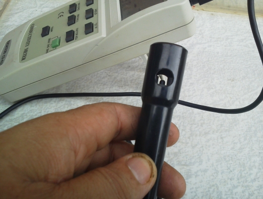 เครื่องมือวัดค่าความนำไฟฟ้า CONDUCTIVITY METER พร้อมบอกอุณหภูมิหน้าจอใหญ่มองชัดเจน