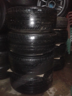 ขายล้อrs18" 9*9 et30 5รู114 พร้อมยาง 14900 ขายล้อrs18" 9*9 et30 5รู114 พร้อมยาง 14900