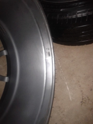 ขายล้อrs18" 9*9 et30 5รู114 พร้อมยาง 14900 ขายล้อrs18" 9*9 et30 5รู114 พร้อมยาง 14900