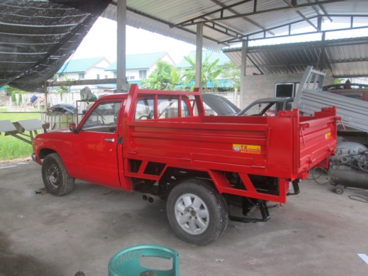รับติดตั้งประกอบดั้มพ์ รถปิ๊กอัพ รถ 6 ล้อ ราคากันเอง ต่อเร็ว รับรองความแข็งแรงโดยวิศวกร