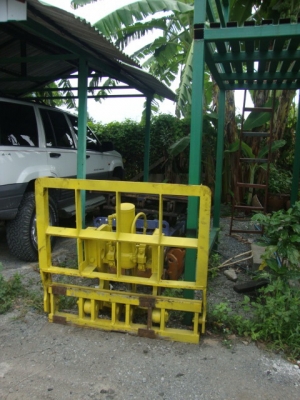 +++++++ ขายด่วน !!!  ฮิ้งค์ KOMATSU 2.5 ตัน , 3.0 ตัน  + งาหมุน + แผงหน้า + เสา 3 เมตร , เสา 4 เมตร  ขายราคากันเอง  สนใจเข้ามาดูก่อน+++++