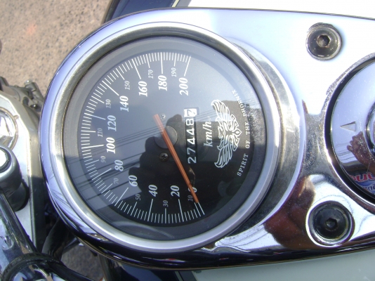 แพนทอม 200 ราคา 32,000 แพนทอม 200 ราคา 32,000