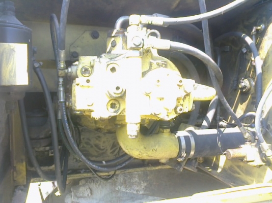 ขายรถแบคโฮ KOMATSU pc200-6 สภาพดีพร้อมใช้ไฟฟ้าครบ รถJAPANซีเรียล8หมื่นกว่าเอกสารอินวอยท์ ขายรถแบคโฮ KOMATSU pc200-6 สภาพดีพร้อมใช้ไฟฟ้าครบ รถJAPANซีเรียล8หมื่นกว่าเอกสารอินวอยท์