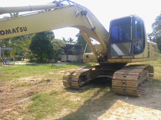 ขายรถแบคโฮ KOMATSU pc200-6 สภาพดีพร้อมใช้ไฟฟ้าครบ รถJAPANซีเรียล8หมื่นกว่าเอกสารอินวอยท์ ขายรถแบคโฮ KOMATSU pc200-6 สภาพดีพร้อมใช้ไฟฟ้าครบ รถJAPANซีเรียล8หมื่นกว่าเอกสารอินวอยท์