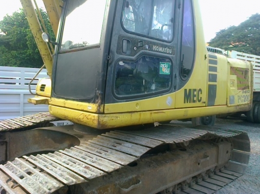 ขายรถแบคโฮ KOMATSU pc200-6 สภาพดีพร้อมใช้ไฟฟ้าครบ รถJAPANซีเรียลสูงเอกสารอินวอยท์ ขายรถแบคโฮ KOMATSU pc200-6 สภาพดีพร้อมใช้ไฟฟ้าครบ รถJAPANซีเรียลสูงเอกสารอินวอยท์