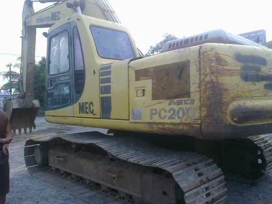 ขายรถแบคโฮ KOMATSU pc200-6 สภาพดีพร้อมใช้ไฟฟ้าครบ รถJAPANซีเรียลสูงเอกสารอินวอยท์ ขายรถแบคโฮ KOMATSU pc200-6 สภาพดีพร้อมใช้ไฟฟ้าครบ รถJAPANซีเรียลสูงเอกสารอินวอยท์