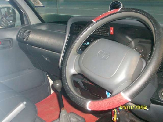 ขายรถตู้หัวจรวด