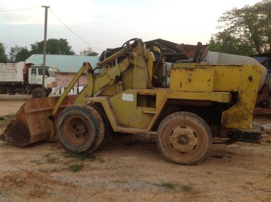 ขาย รถตัก KOMOSU DA640 เครื่อง 4 สุบ สภาพดี