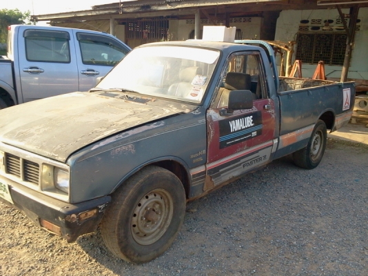 ขายรถกระบะโตโยต้า เครื่อง kb ดีเซล พร้อมทะเบียน 45000 ราคาต่อรองได้