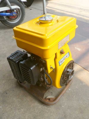 ขายเครื่องซูซูกิ 5 แรง  เครื่องแน่น สตาร์ทติดง่าย