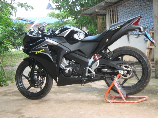 ขายCBR 150 CCรถวิ่งน้อยมากสภาพเหมือนใหม่