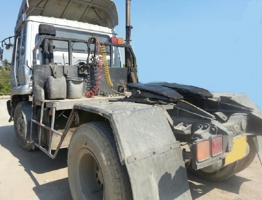 ขาย รถบรรทุก หัวลาก NISSAN ขาย รถบรรทุก หัวลาก NISSAN