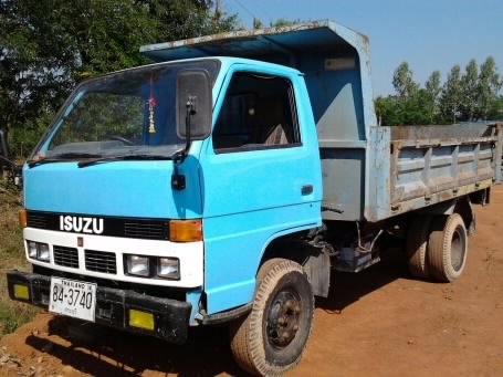 ISUZU KS 100 HP 4BC2 หกล้อดั๊มพ์ กระบะดั๊มพ์ 4 ตันเหล็กยาว 3.60 เมตร เครื่องแห้งแรงดีมาก หัวบางม่มีผ