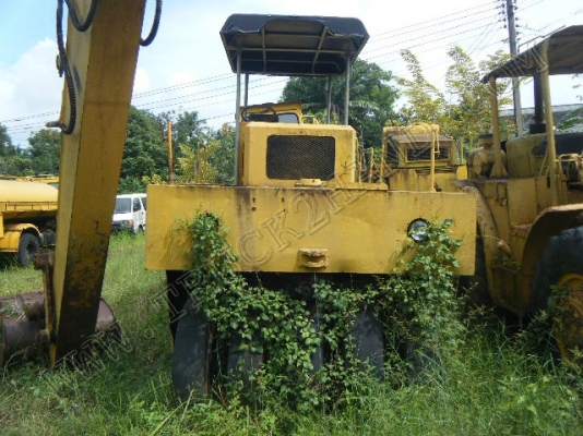 ประมูล - ขายทอดตลาด รถบดถนนล้อยาง ยี่ห้อ HI-WAY MASTER รุ่น HR15T