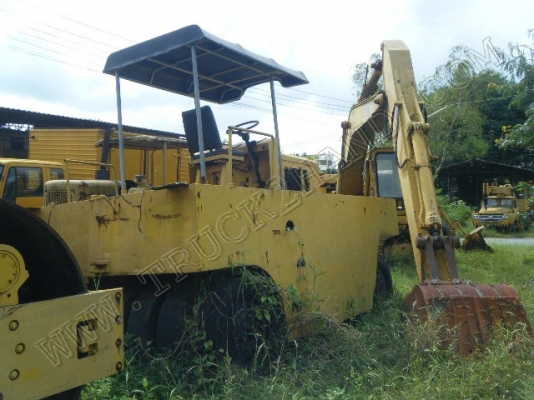 ประมูล - ขายทอดตลาด รถบดถนนล้อยาง ยี่ห้อ HI-WAY MASTER รุ่น HR15T