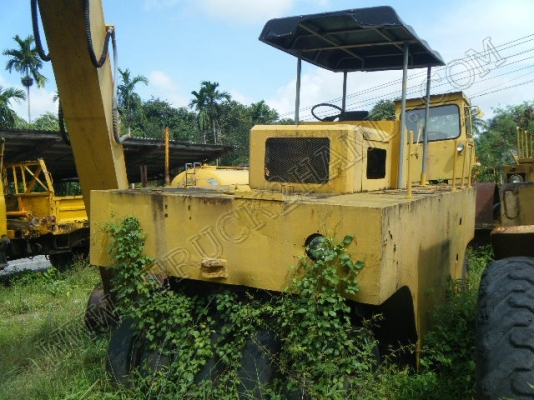 ประมูล - ขายทอดตลาด รถบดถนนล้อยาง ยี่ห้อ HI-WAY MASTER รุ่น HR15T