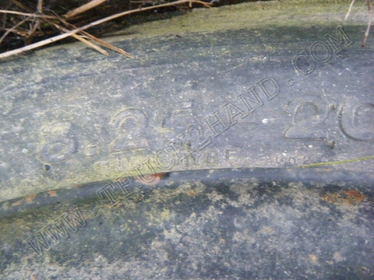 ประมูล - ขายทอดตลาด รถบดถนนล้อยาง ยี่ห้อ HI-WAY MASTER รุ่น HR15T