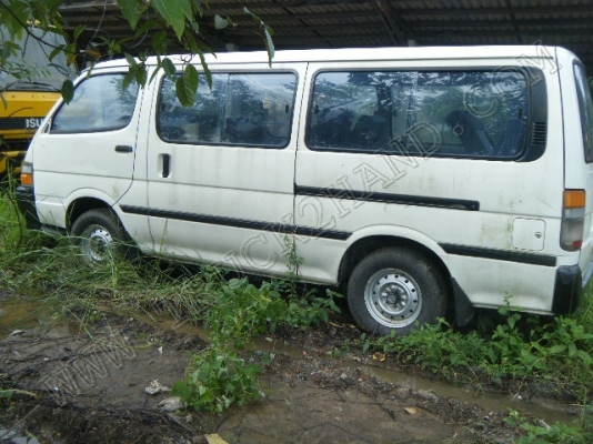 ประมูล - ขายทอดตลาด รถตู้ ยี่ห้อ TOYOTA รุ่น HIACE ประมูล - ขายทอดตลาด รถตู้ ยี่ห้อ TOYOTA รุ่น HIACE