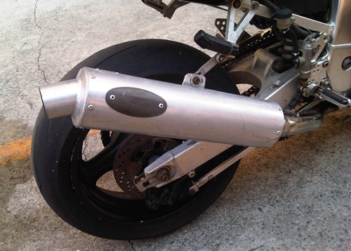 ขาย Gsx R Slingshot 750 ปี 94 ทะเบียน ราคา 89000